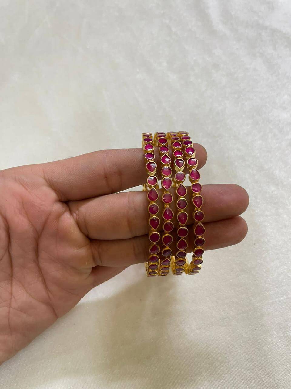 Kundan Bangles