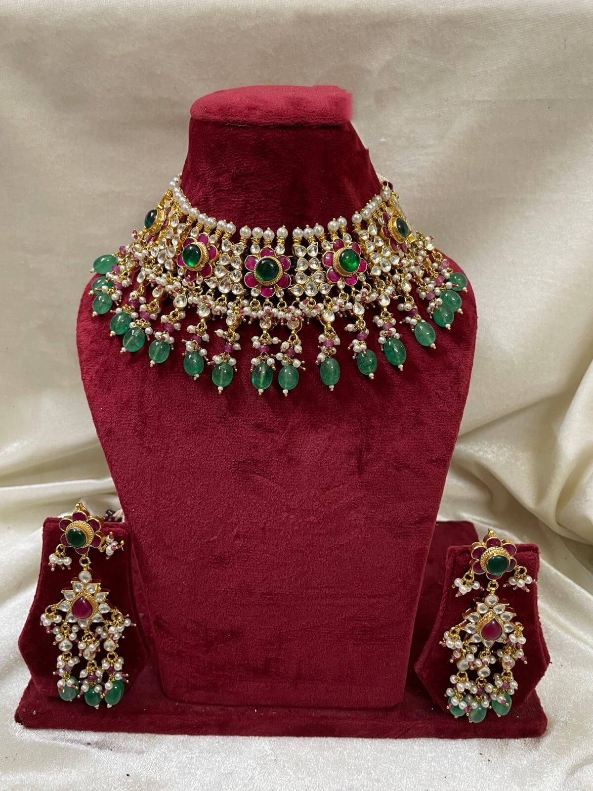 Kundan Choker Set