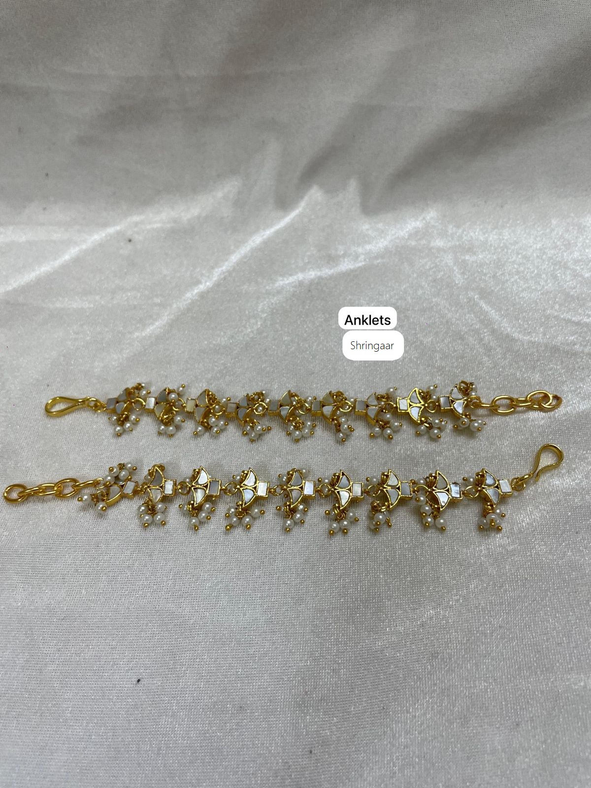 Mother of Pearls Anklets