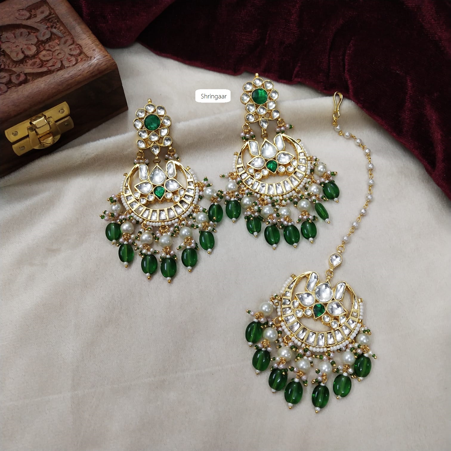 Kundan Tikka Set